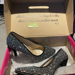 New Heels Size 7