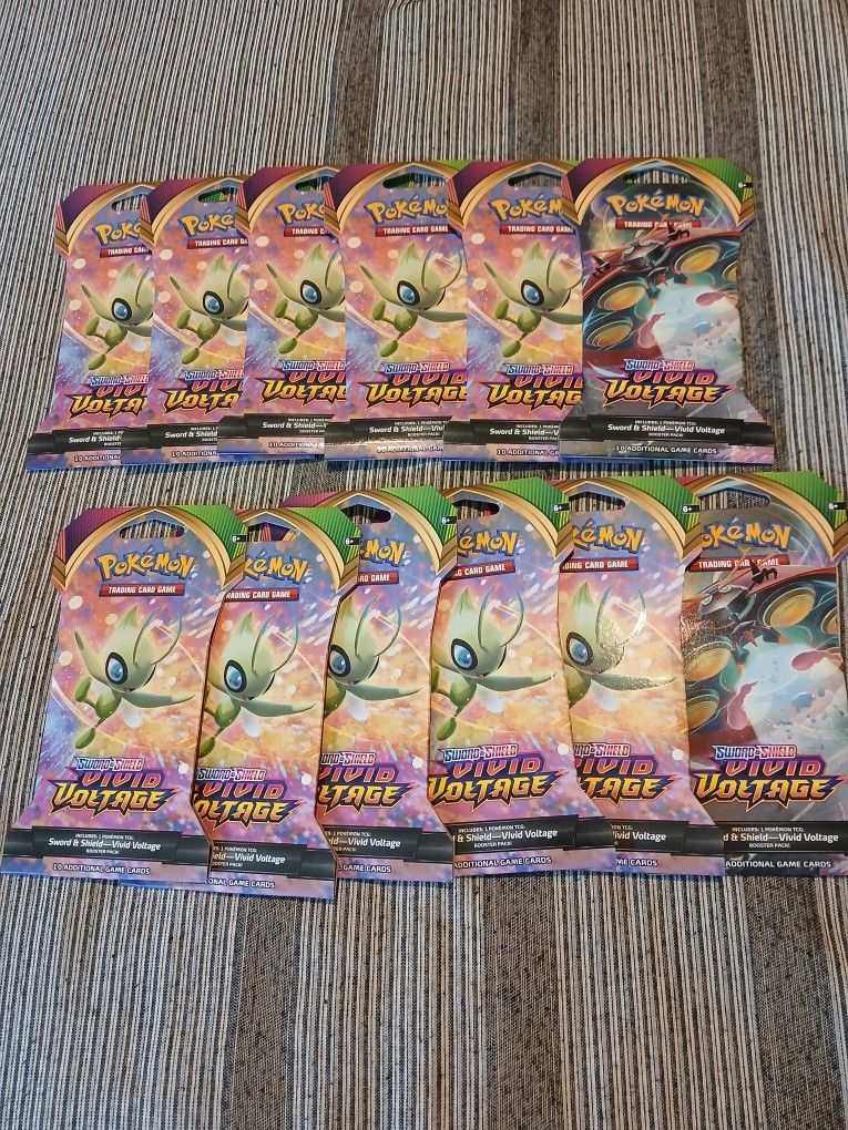 12 Sleeved Vivid Voltage Booster Packs