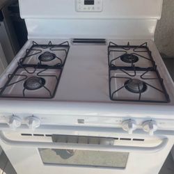 GAS  STOVE 