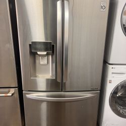 LG 36” French Door Refrigerator 