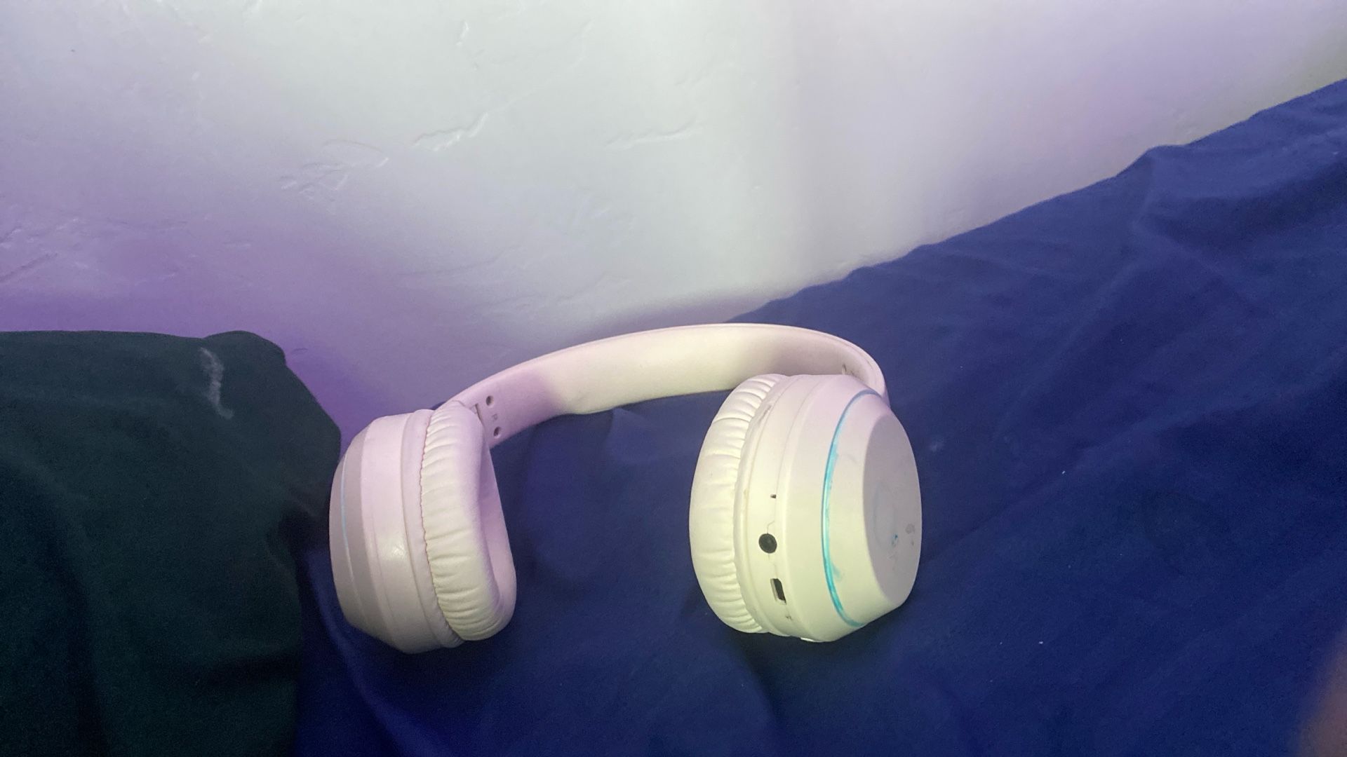 Headphones
