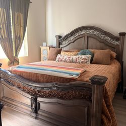 King Bedroom Set
