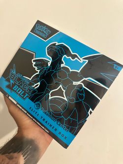 Pokemon Center Etb