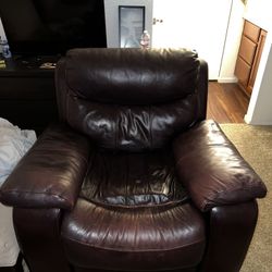 Couch recliner