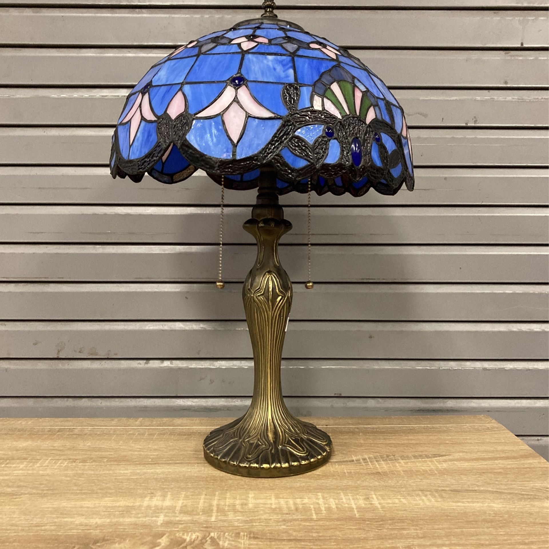 🟦 Tiffany Lamp Blue Crenshaw Goodwill