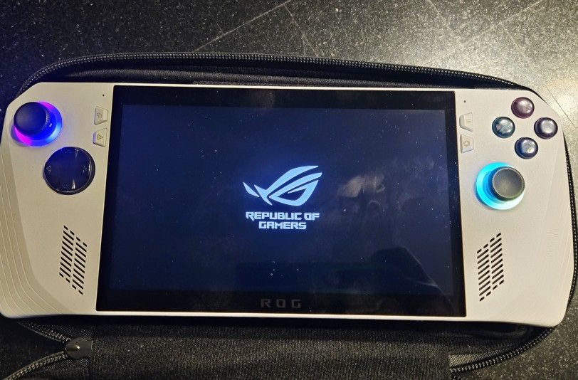 Asus Rog Ally RC71L (512 GB)