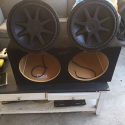 Two 15” Inch Kickers CompVR Subwoofers 