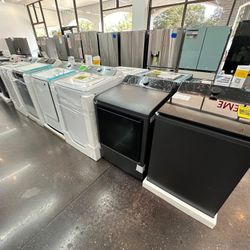 WASHER AND DRYER SET