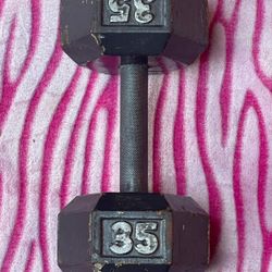 SINGLE 35 POUND HEX STEEL DUMBBELL