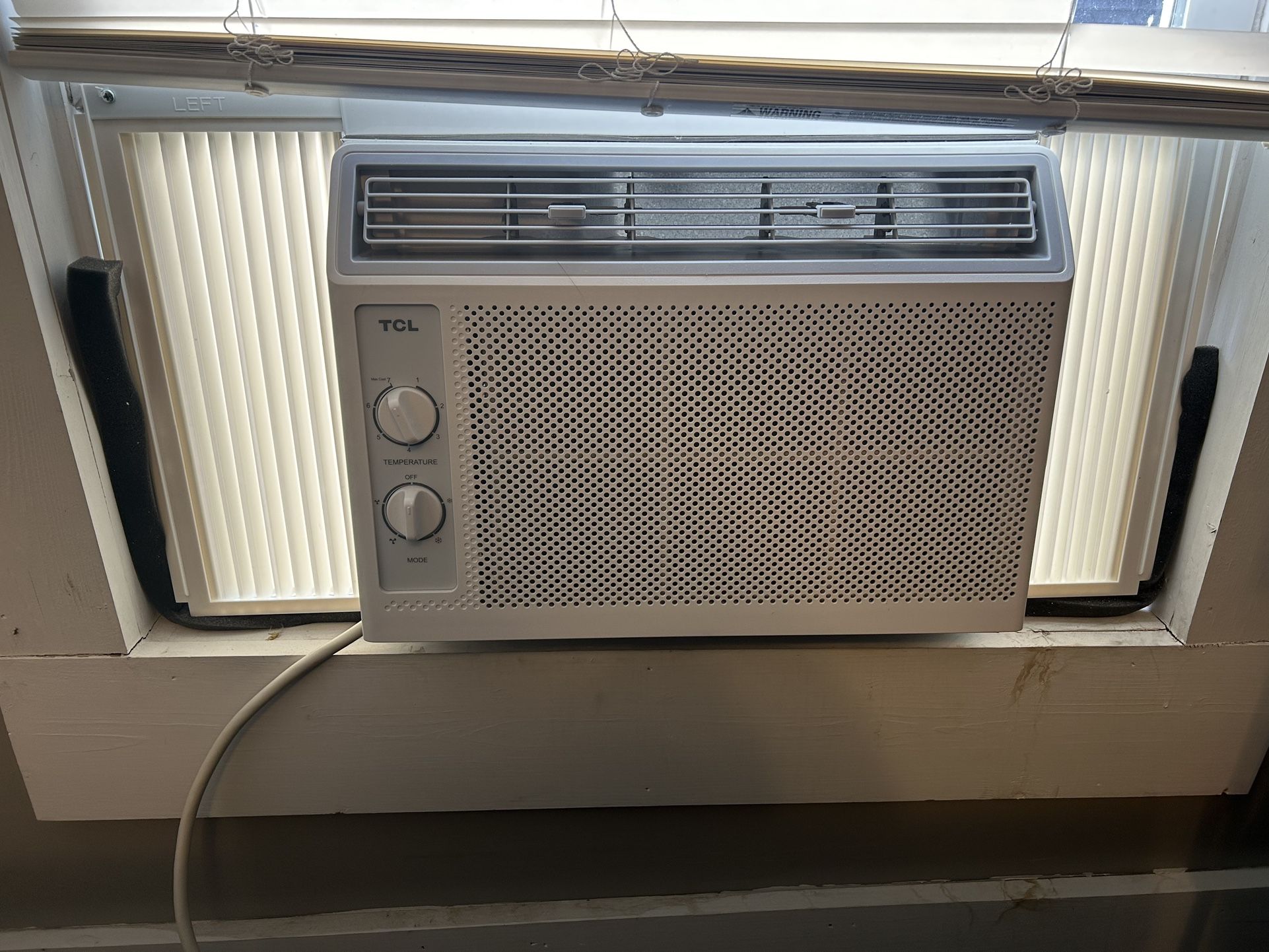 TCL window AC with 6 ft Cord
