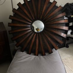 Pier 1 Import Mirror Metal Round