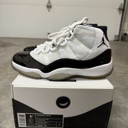Jordan 11 Concord 2011 Size 9.5 Brand New 