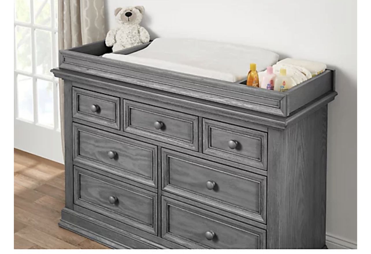 Oxford Crib & Changing Table 