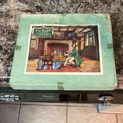 A Victory Plywood Jigsaw Puzzle Classic 1920