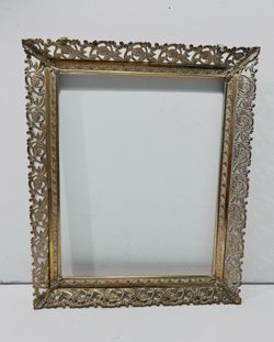 Vintage 1950’s Ornate Brass Picture Frame  Filigree 11.5”-9.5” .Elegant gold decorative picture frame featuring intricate filigree details.