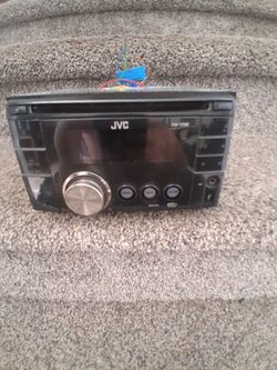 Car stereo  JVC  with wire hardness