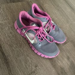 Grey And Purple Nike Running Shoes 