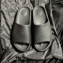 Yeezy Slides YS-01 Size 12