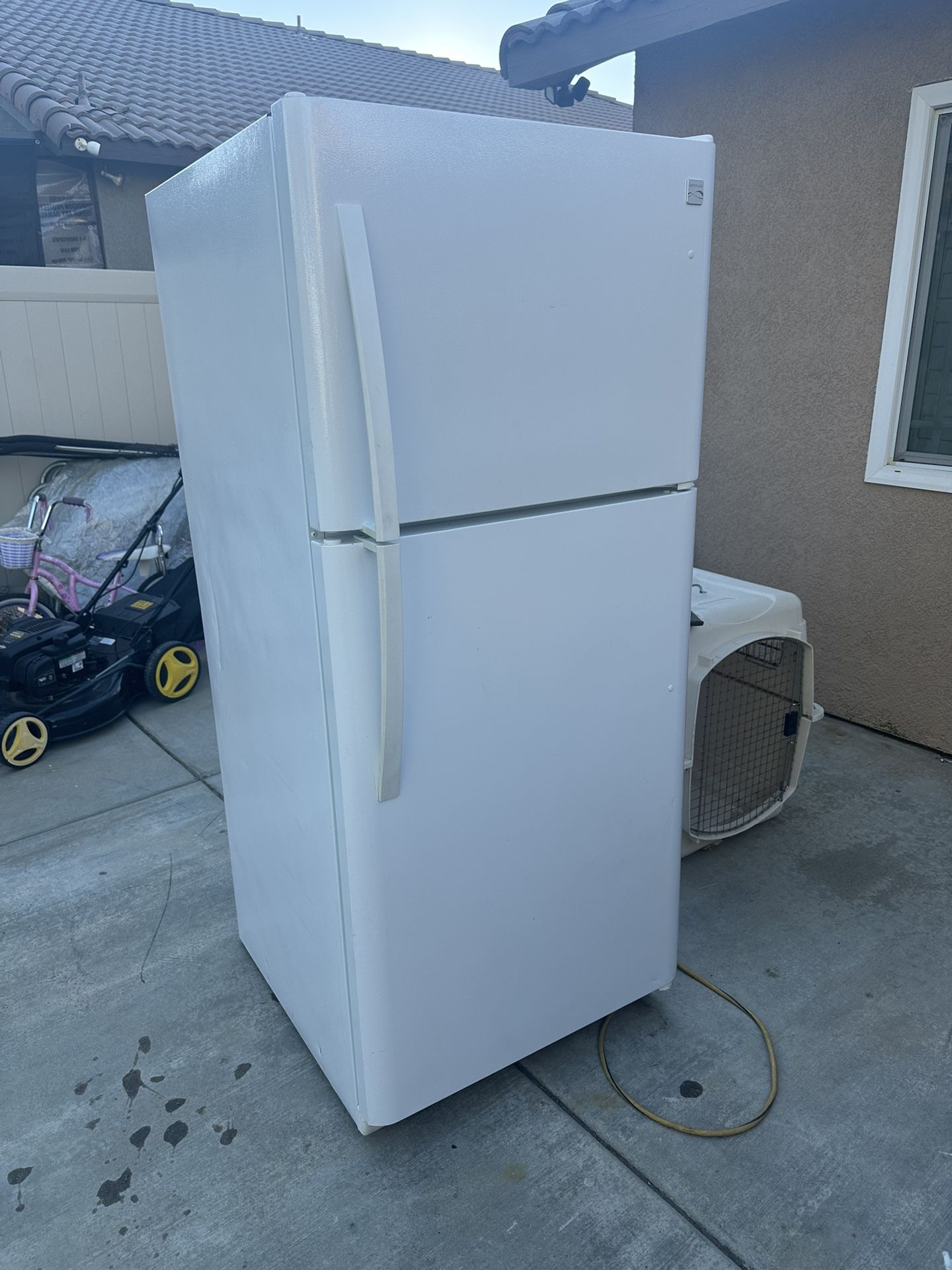 Kenmore Refrigerator 