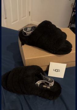 Ugg Women Fluff Slides Size 8 