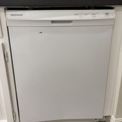 Dishwasher 