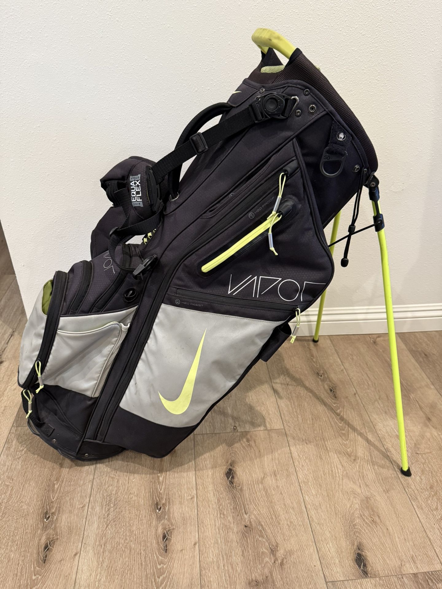 Nike Golf Bag