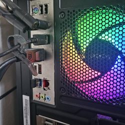 Gaming PC: i7 12700K, 32GB
DDR5 RAM, RTX 3060, Windows 11 Home