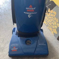 Bissell Powerforce Vacuum $10