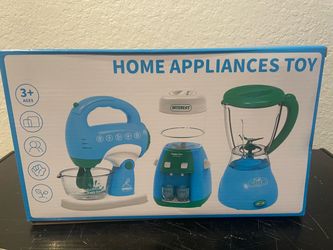 Play kitchen appliances