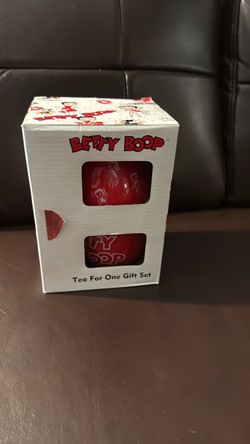 Betty Boop tea set