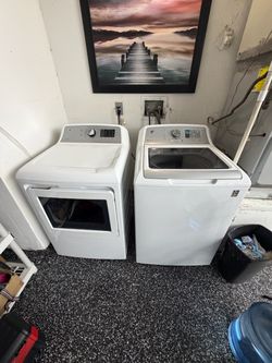 GE Washer and Dryer Set