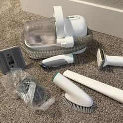 Pet Grooming Vacuum With Clippers