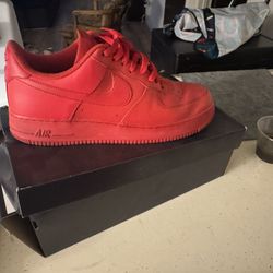 Red Nike Air Force 