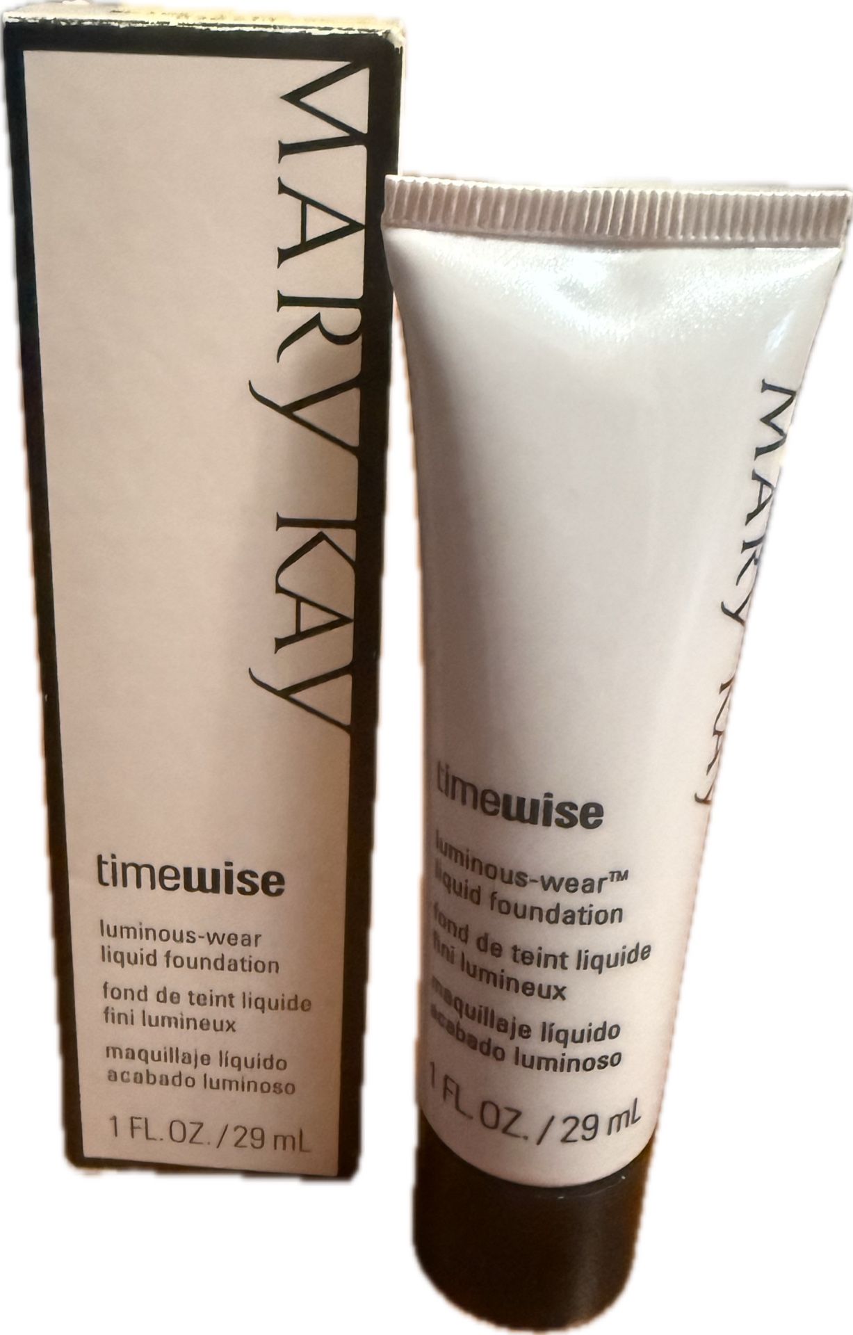 MK Foundation Beige 2