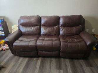 Sofas for sale( 3+2)