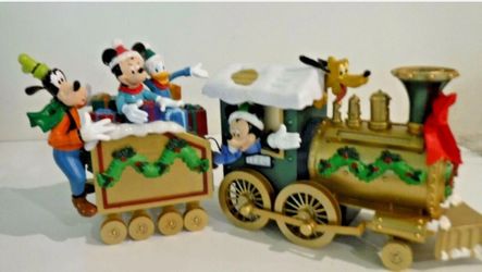 Disney Mickey and Friends "Around-the-Tree" Train Set