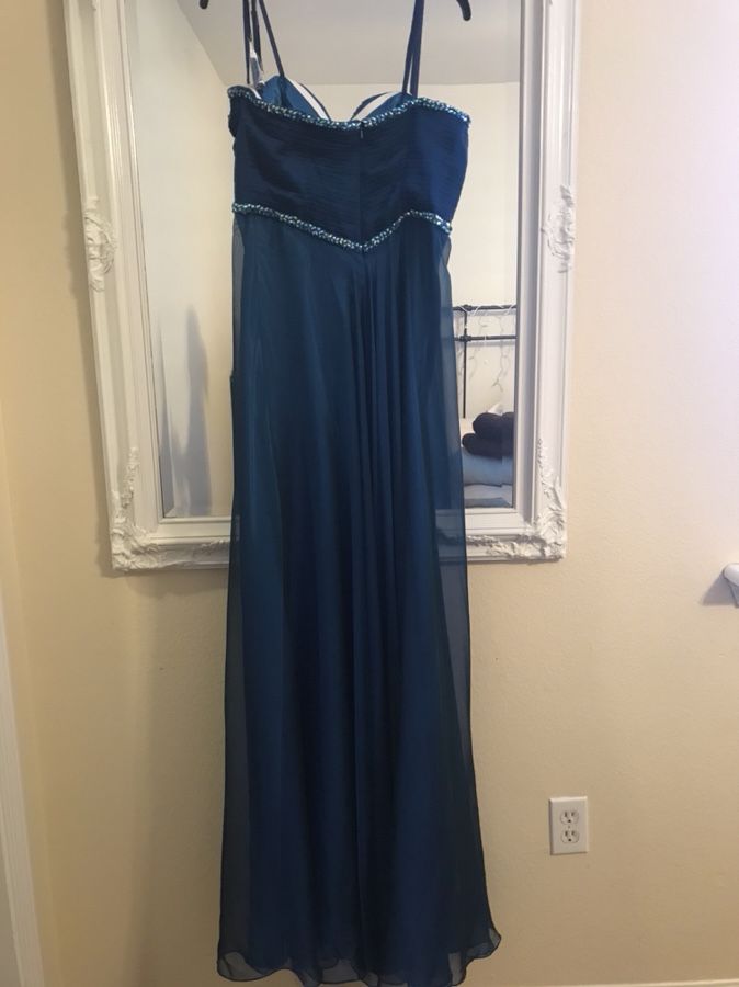 Beautiful Brand New Ladies Gown