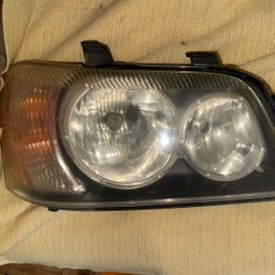 2004 Toyota Highlander Headlights 