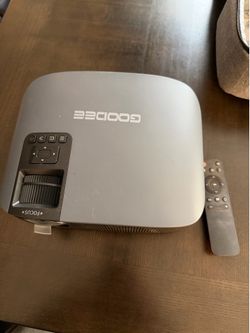 Projector with 100in pull down screen $200