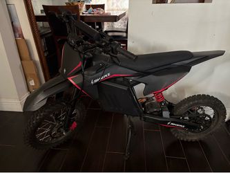 Skeri electric motorcycle