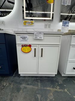 30"/36" Slim Cream Shaker Bathroom Vanity - Clearance