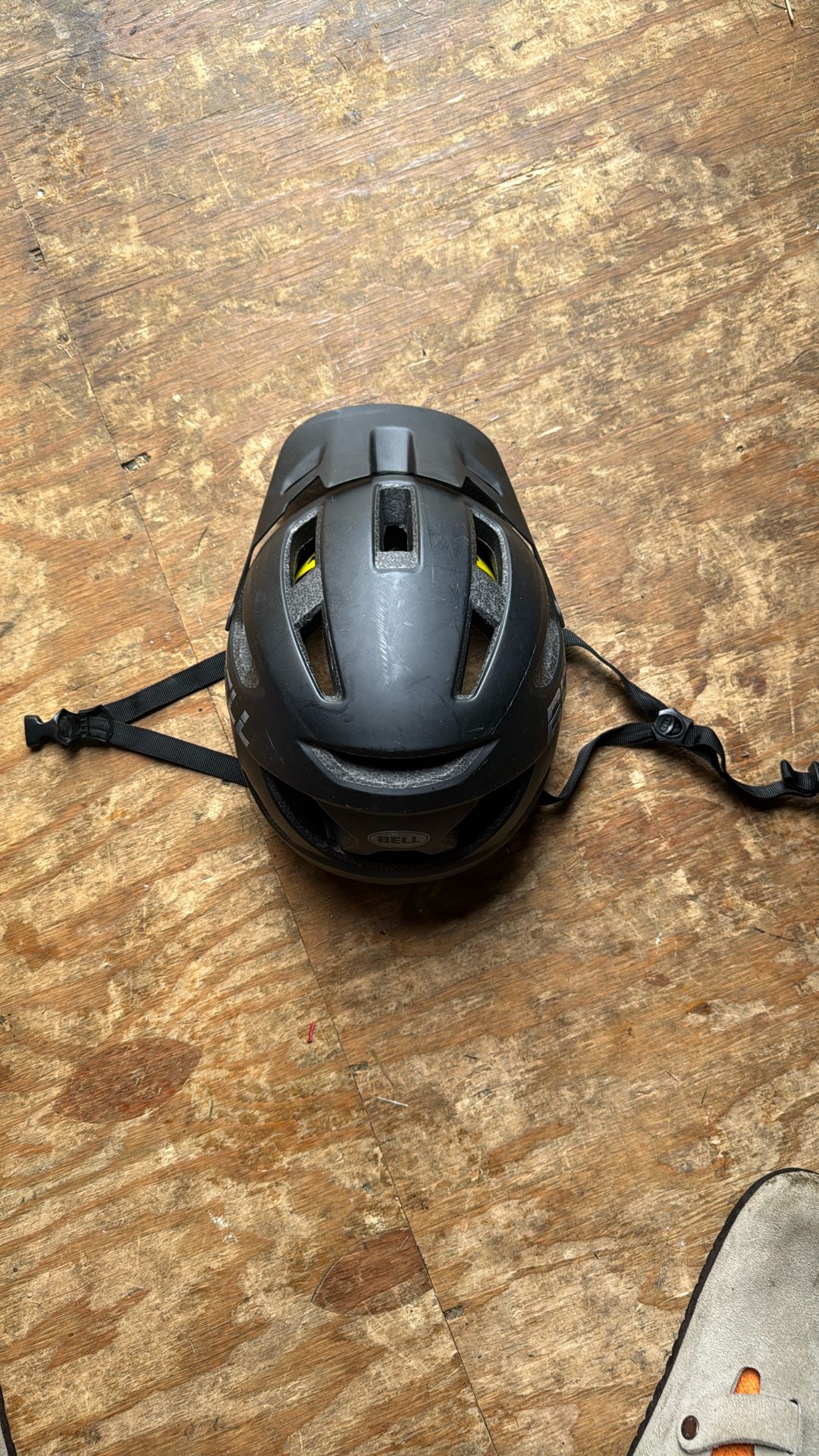 Bell Biking Helmet With Visor Black Adjustable