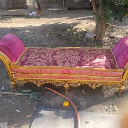 Very Clean Gold Leaf