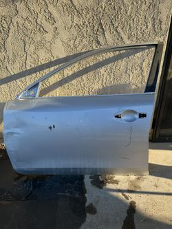 2013-2018 Nissan Altima Driver Side Front Door