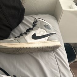 Jordan 1 Smoke Grey 