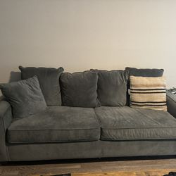Pull Out Bed/couch 