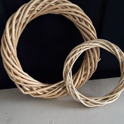 Rattan Wreath 2 Sizes