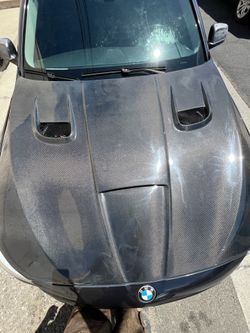 2012 BMW 5 SERIES CARBON FIBER HOOD V-STYLE