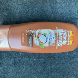 Whole Blends Smoothing Conditioner