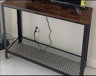 Console Table / TV Table